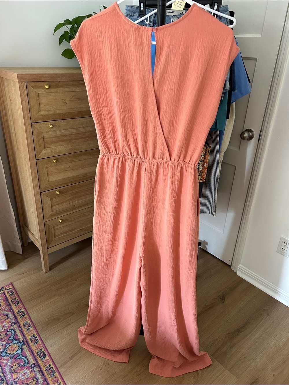 Doe and Rae Jumpsuit. Size medium. 30” inseam. 14” waist: can stretch 18”. - Picture 2 of 7